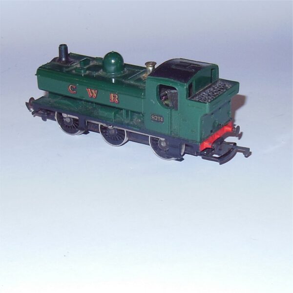 Hornby R041 GWR 0-6-0 Pannier Tank Engine 8751 - Image 4