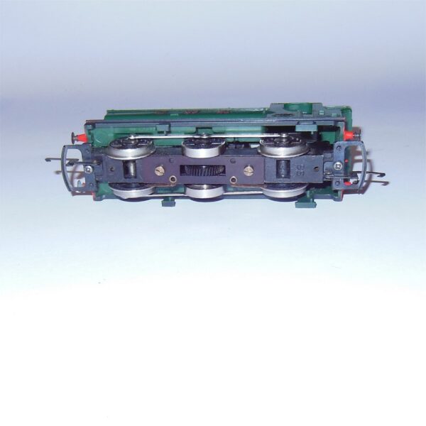 Hornby R041 GWR 0-6-0 Pannier Tank Engine 8751 - Image 2
