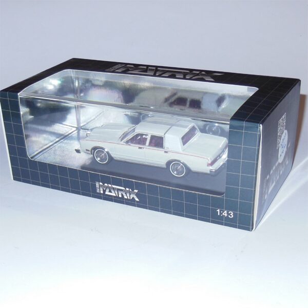 Matrix MX20303-161 Chrysler Fifth Avenue 1984 White