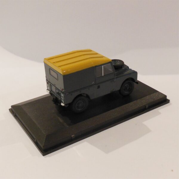 Oxford Land Rover Series 1 88 Hard Top RAF 43LAN188021 - Image 3