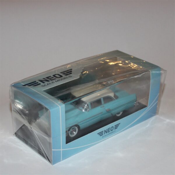 Neo 46495 Mercury Coupe Custom 2-door Sedan White over Blue