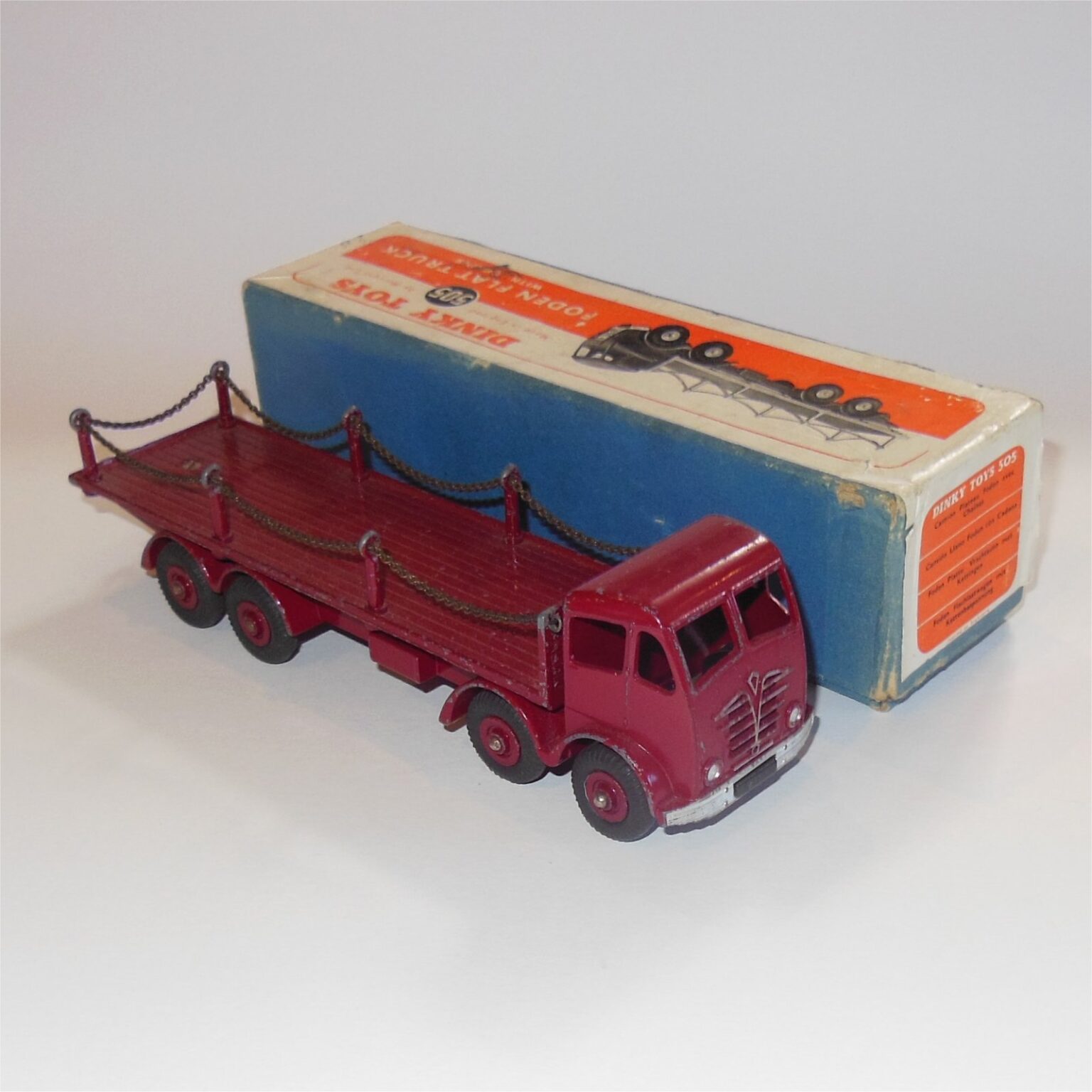 Dinky Toys 505 Foden Flat Truck with Chains Red c1950 Antique Toy World
