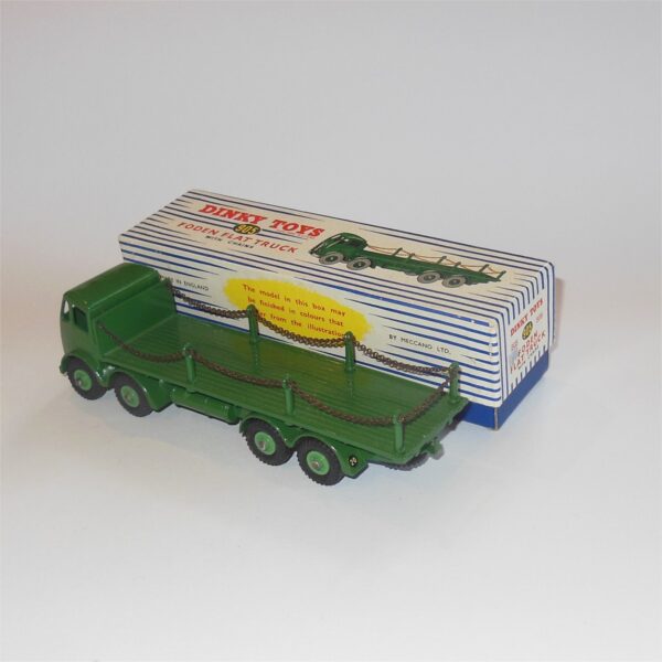Dinky Toys 905 Foden Flat Truck with Chains Green c1957 - Image 3