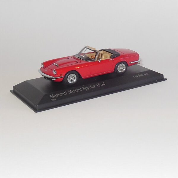 Minichamps Maserati Mistral Spyder 1966 Coupe Open Red 123430