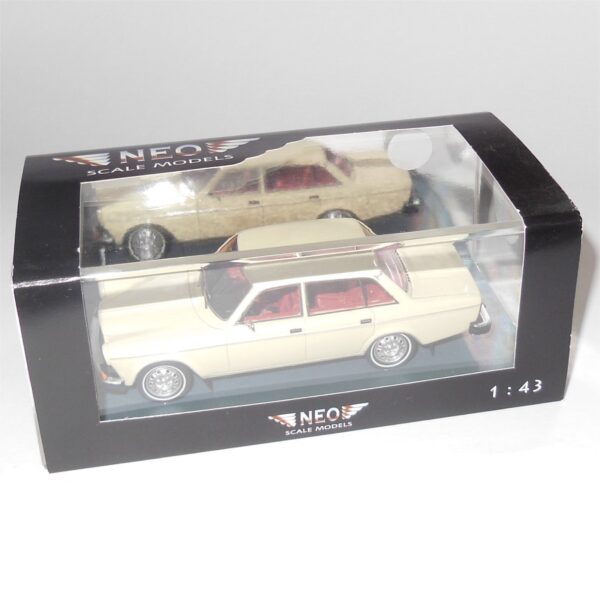 Neo Scale Model 43108 Volvo 164 Sedan 1969 Cream - Image 2