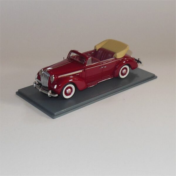 Neo Model 43196 Opel Admiral Cabrio Red