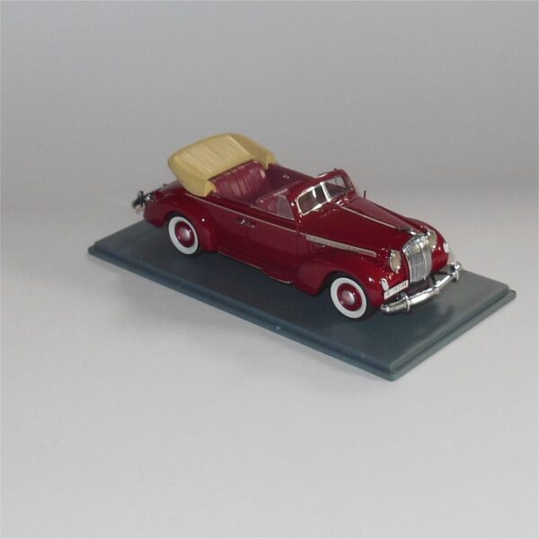 Neo Model 43196 Opel Admiral Cabrio Red - Image 3