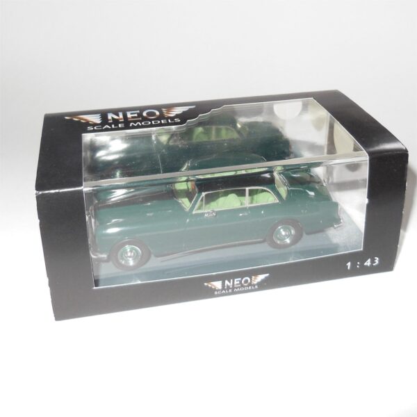 Neo Model 43417 Alvis TF21 Saloon 1966 Green
