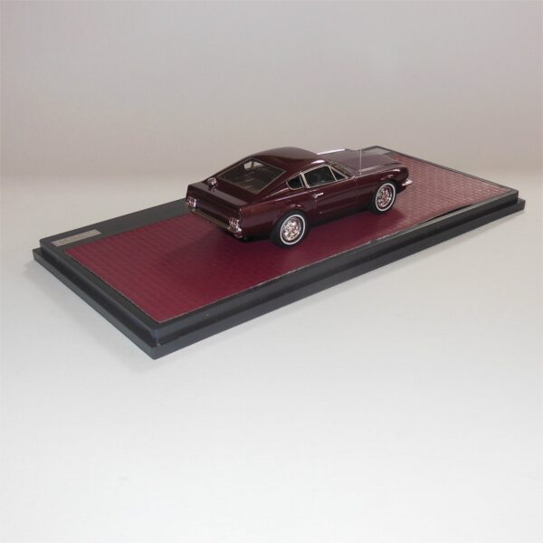 Matrix Model MX50603-011 Ford Mustang Shorty 1964 Red