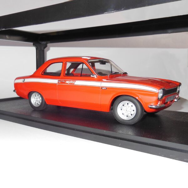 Cult Models CML063-1 Ford Escort Mk1 Mexico 1973 Red