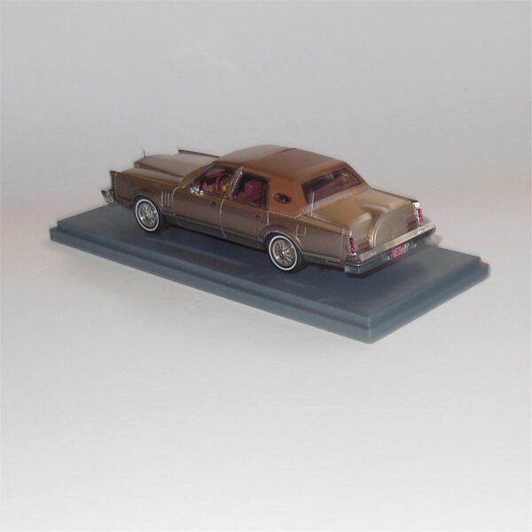 Neo Model 43540 Lincoln Mark VI Beige over Grey - Image 3