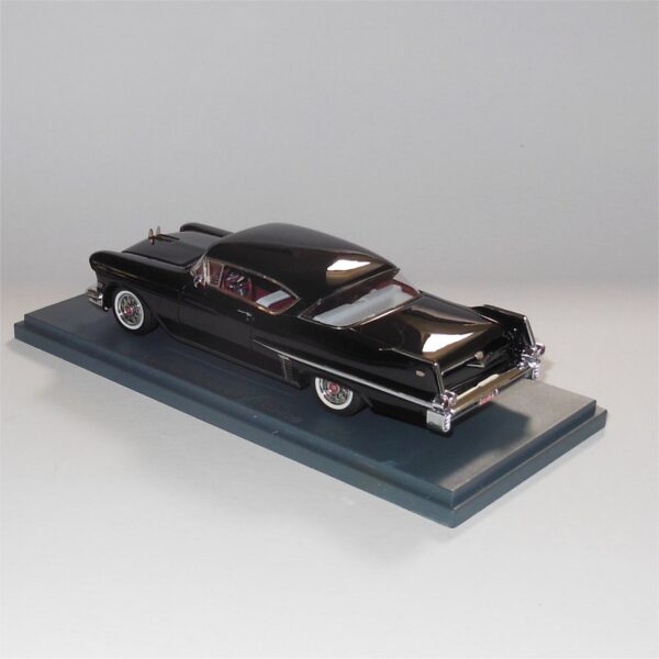 Neo Model 44076 Cadillac Series 62 HT Coupe Black - Image 3