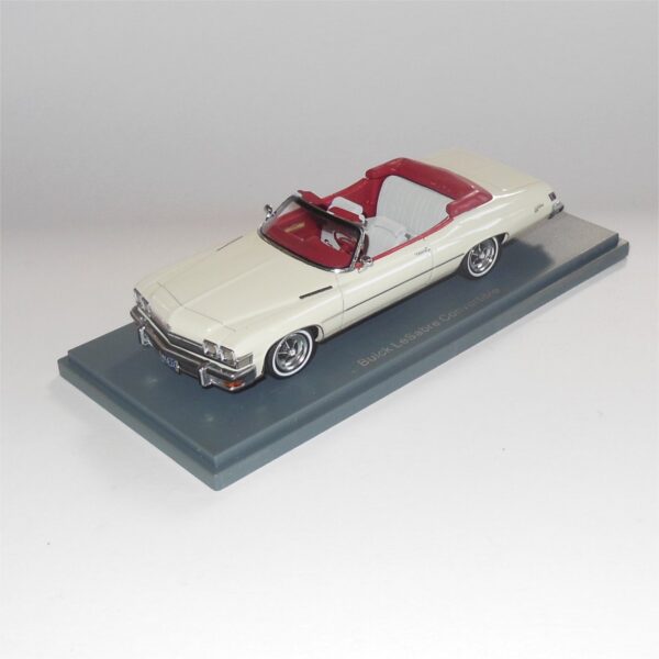 Neo Model 44121 Buick LeSabre Convertible Cream