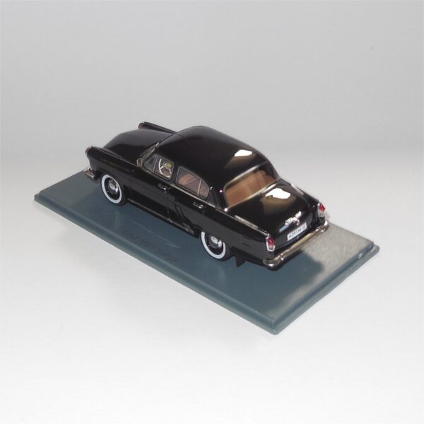 Neo Model 44291 GAZ M21 Volga Black - Image 2