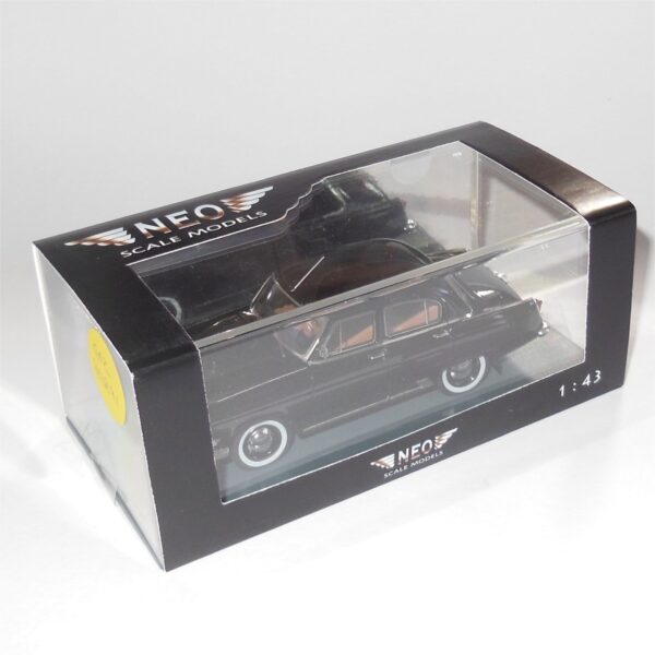 Neo Model 44291 GAZ M21 Volga Black - Image 4