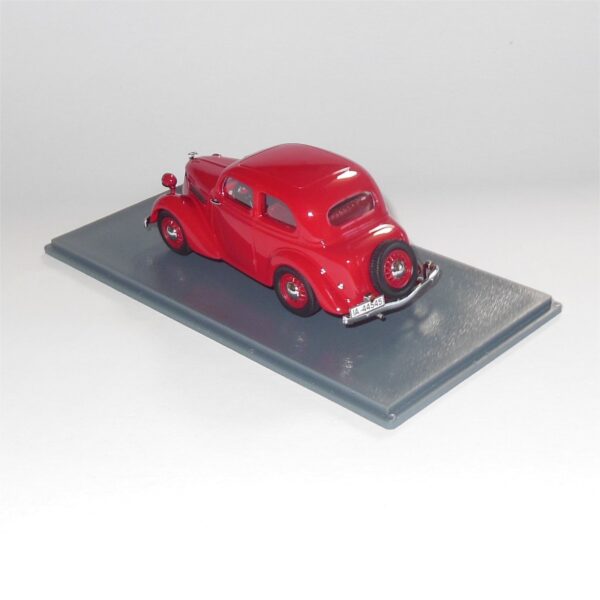 Neo Model 44545 Ford Eifel Red - Image 3
