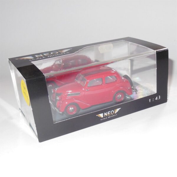 Neo Model 44545 Ford Eifel Red - Image 4