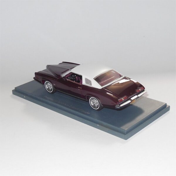 Neo Model 44755 Pontiac Grand AM 2 Door Coupe White Maroon - Image 3