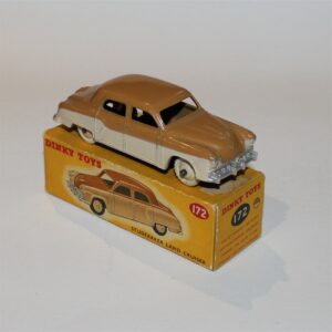 Dinky Toys 172 Studebaker Land Cruiser Sedan