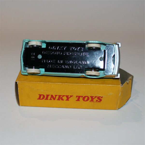 Dinky Toys 192 DeSoto Fireflite Sedan