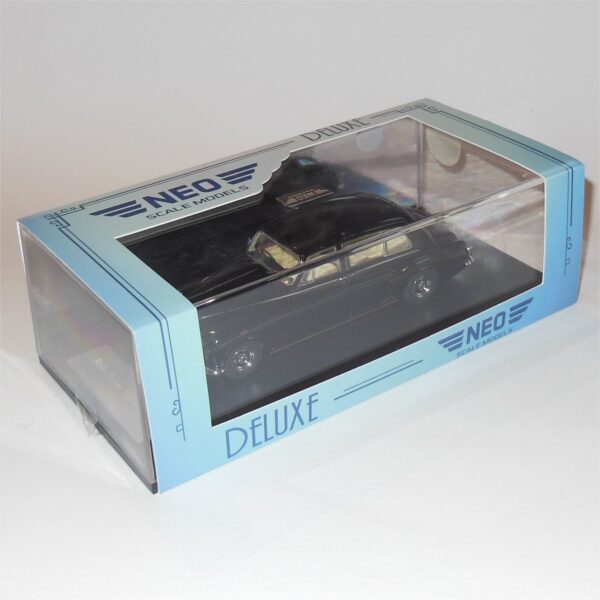 Neo Model 45340 Rolls Royce Phantom VI Black - Image 4