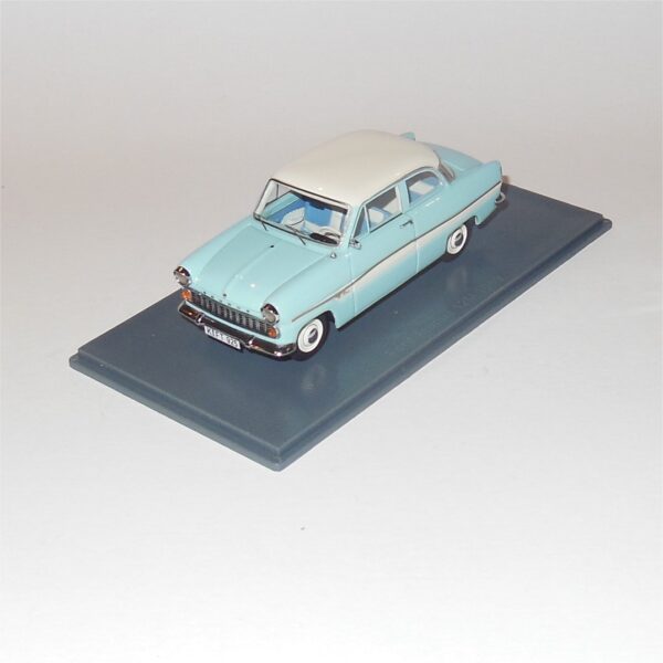 Neo Model 45925 Ford Taunus 12M 1958 Light Blue White