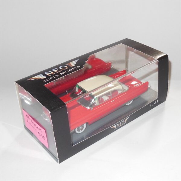 Neo Model 46015 Lincoln Premiere Hardtop 1956 Cream Red - Image 4