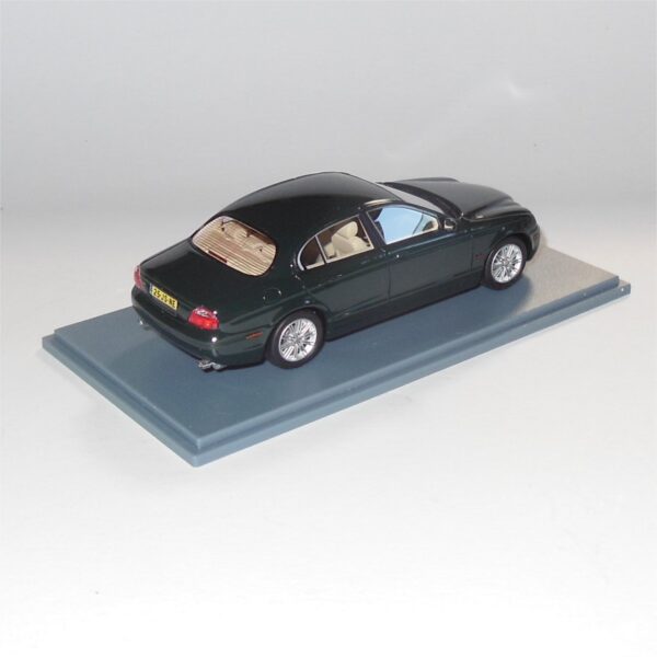 Neo Model 46225 Jaguar S Type 1999 Dark Green - Image 2