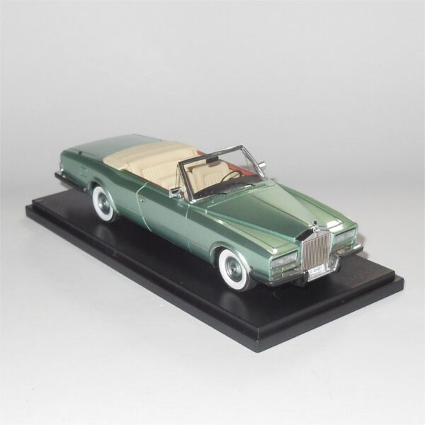 Neo Model 46485 Rolls Royce Phantom VI Frua Drophead Coupe 1971 Metallic Green