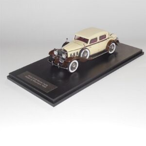 Neo Model 46865 Stutz Dv32 Monte Carlo Sedan by Weymann 1933 Cream Brown