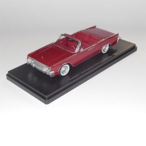 Neo Model 47050 Lincoln Continental 53A Convertible 1961 Dark Red