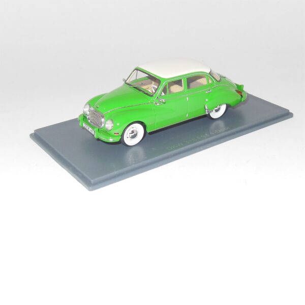 Neo Model 45085 DKW 3=6 F94 4-Door Sedan 1956 Green - Image 2