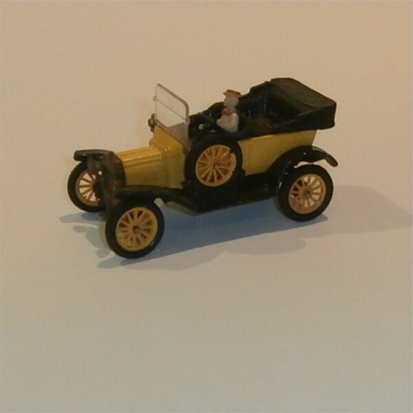 Corgi Classics 9013 1915 Model T Ford Sedan