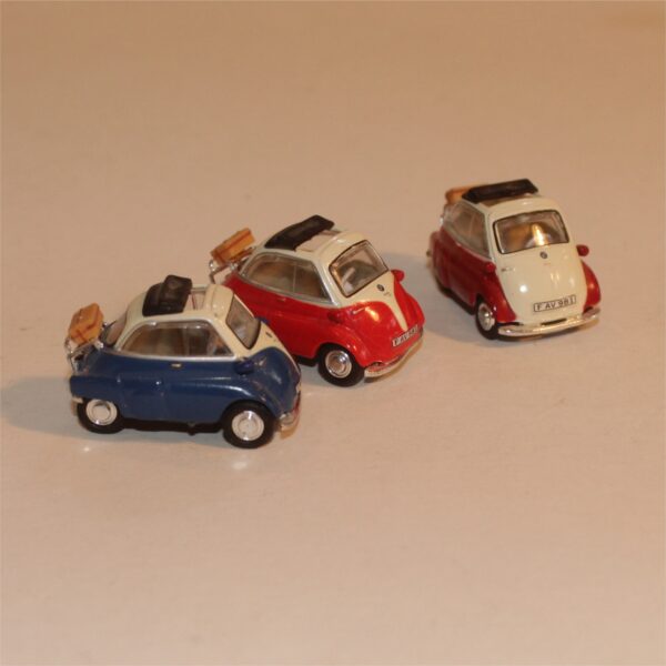 Cararama 1:72 HO Scale BMW Isetta 250 Group of 3