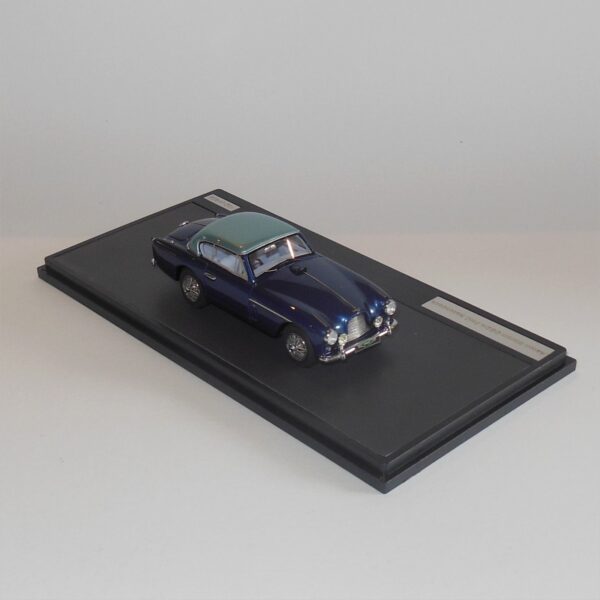 Matrix 40108-041 Aston Martin DB24 FMC Notchback 1955 Blue Metallic - Image 5