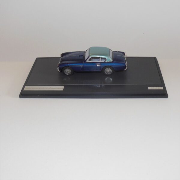 Matrix 40108-041 Aston Martin DB24 FMC Notchback 1955 Blue Metallic - Image 6