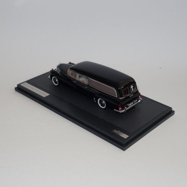 Matrix 51302-031 Pollmann MB 300D Hearse 1956 Black - Image 2
