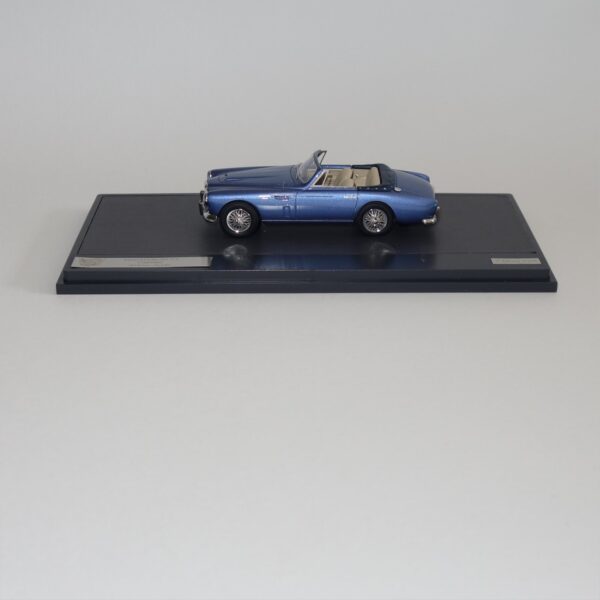 Matrix 40108-021 Aston Martin DB24 Bertone Cabriolet 1953 Blue Metallic