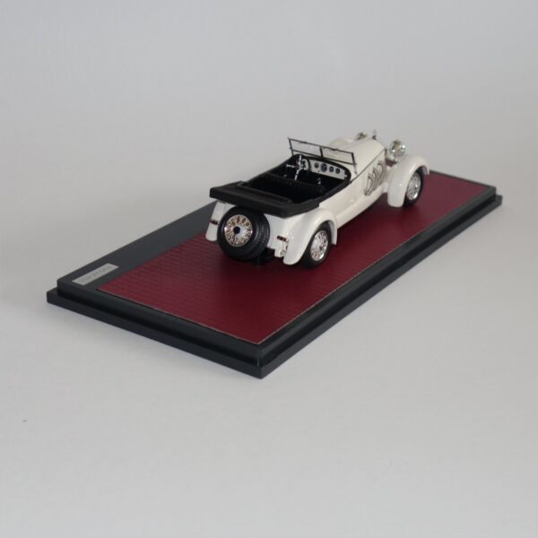 Matrix 51302-151 Mercedes Benz 680S Tourer Sindelfingen 35255 Open 1927 White