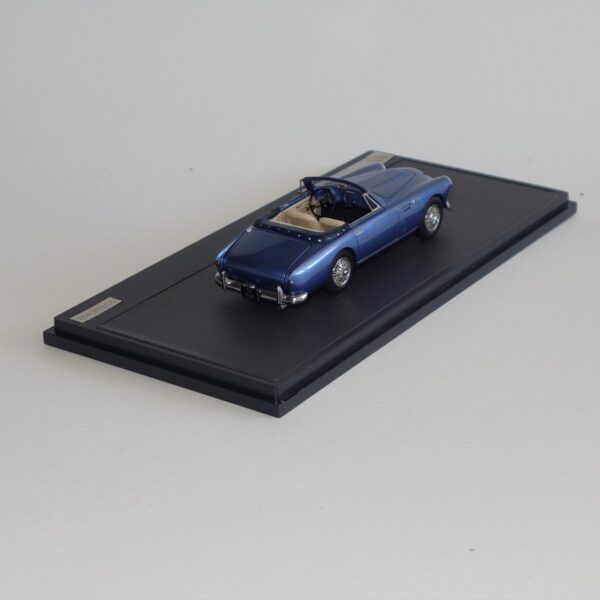 Matrix 40108-021 Aston Martin DB24 Bertone Cabriolet 1953 Blue Metallic