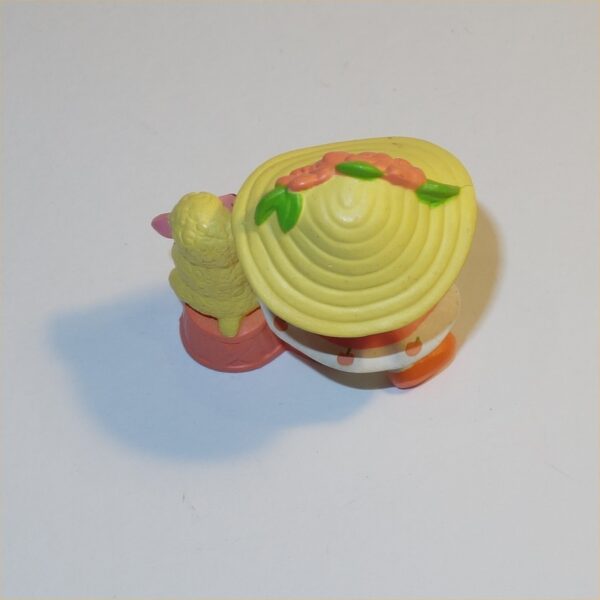 Strawberry Shortcake: 1984 Peach Blush with Melonie Belle PVC Figurine - Image 4