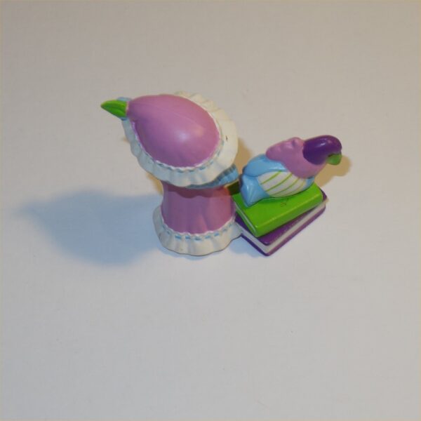 Strawberry Shortcake 1984 Plum Pudding with Elderberry Owl in Night Clothes PVC Figurine - Image 2