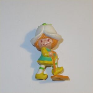 Strawberry Shortcake 1983 Mint Tulip with Shovel PVC Figurine