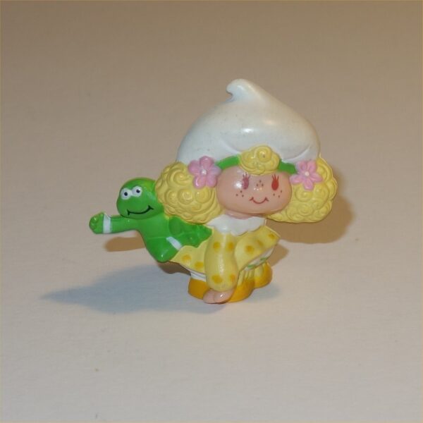 Strawberry Shortcake 1983 Lemon Meringue & Frappe PVC Figurine