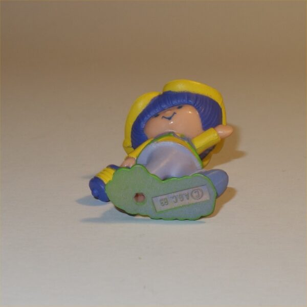 Strawberry Shortcake 1983 Almond Tea with a Lantern PVC Figurine - Image 5