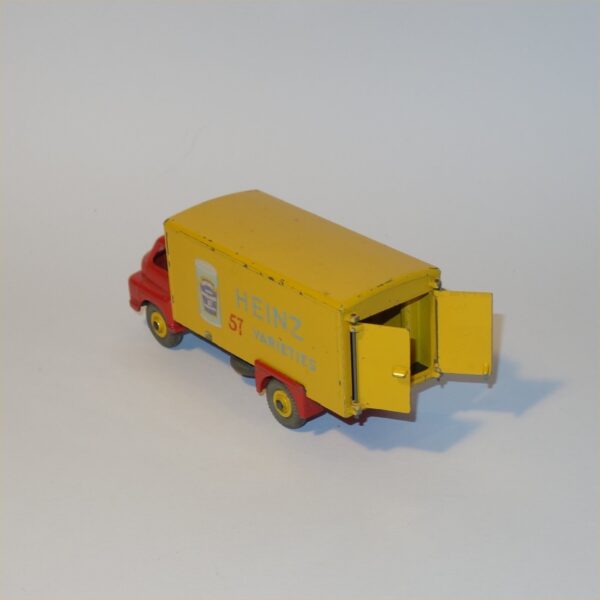 Dinky Toys 923 Big Bedford Van "Heinz 57 Varieties" - Image 2