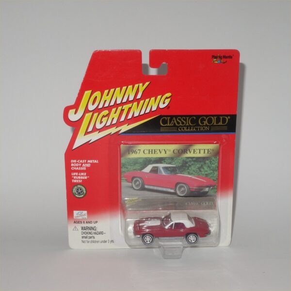 Johnny Lightning Classic Gold 1967 Chevrolet Corvette Red Closed Top - Image 2