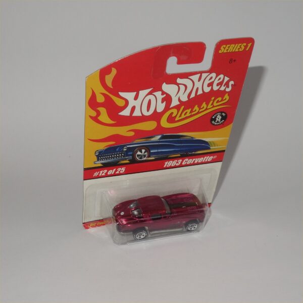 Hot Wheels No 12 of 25 Classic 63 Chevrolet Corvette Closed Top Purple