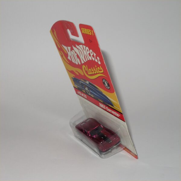 Hot Wheels No 12 of 25 Classic 63 Chevrolet Corvette Closed Top Purple - Image 3