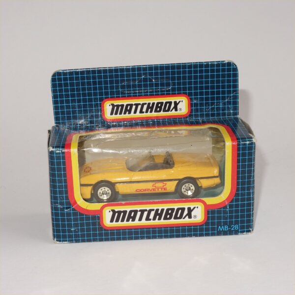 Matchbox 1987 Chevrolet Corvette Open Top Yellow